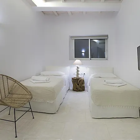 Villa Anthis Villas *